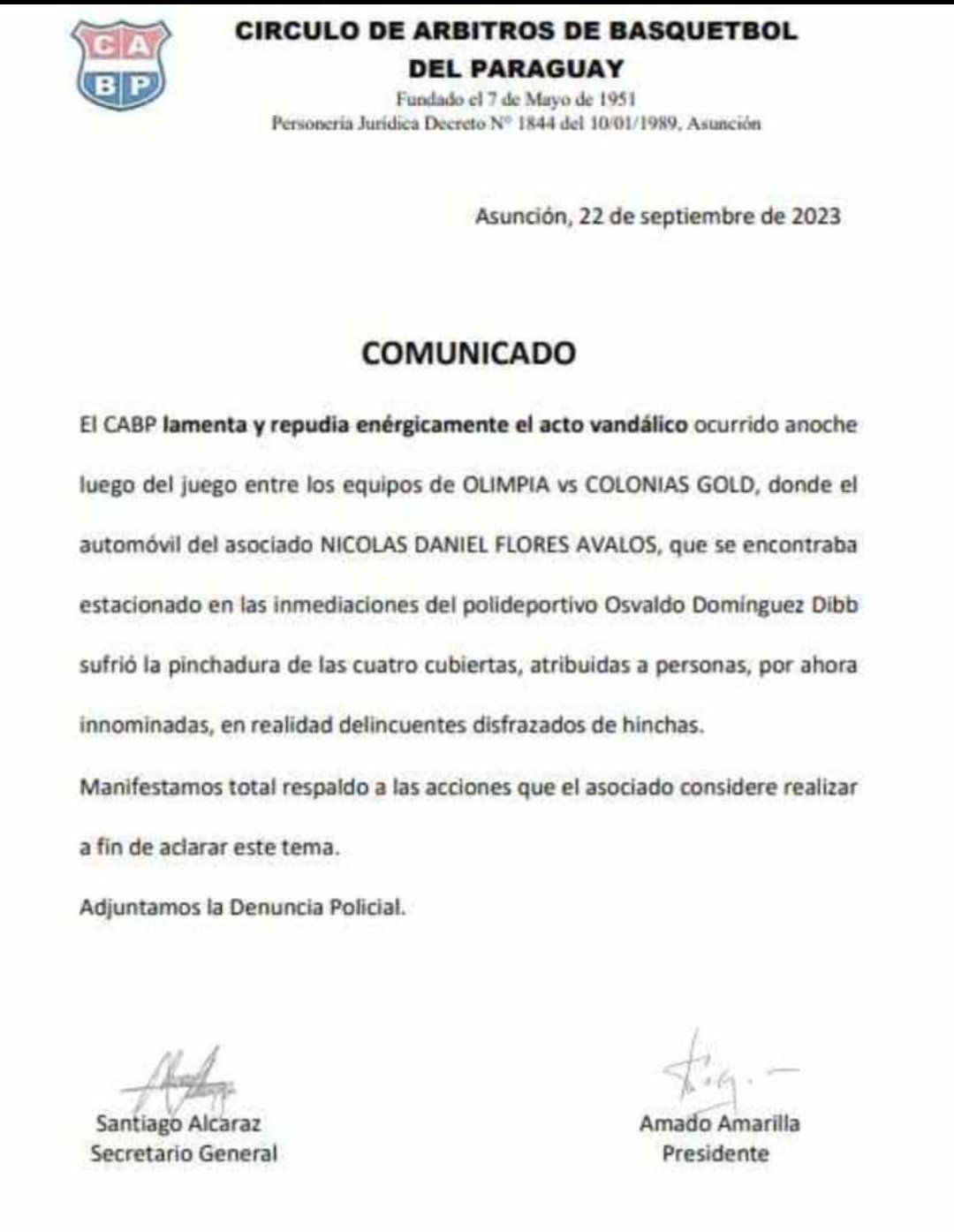 Violentan el vehículo de un árbitro de básquet tras un partido entre Olimpia y Colonias Gold