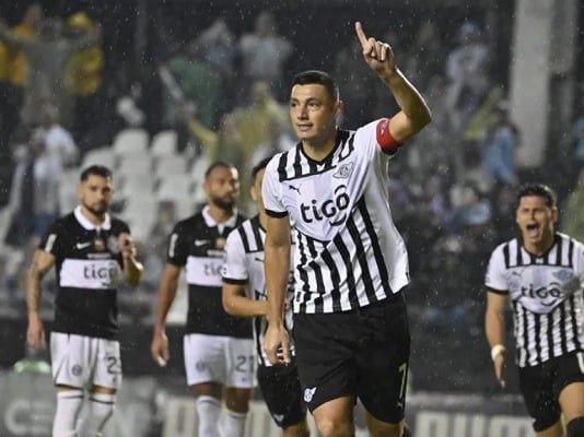 El clásico blanco y negro se regulariza en Tuyucuá