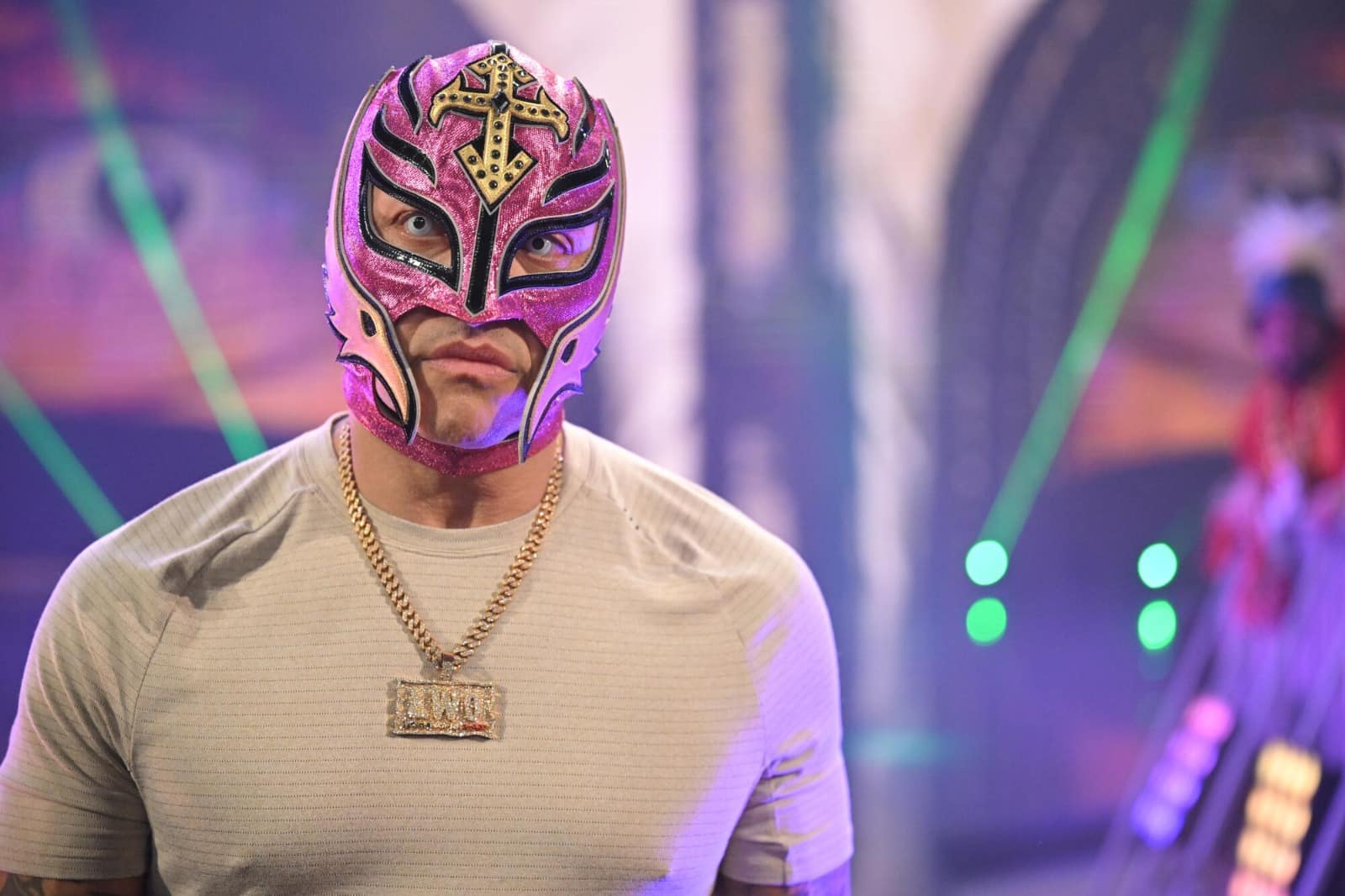 Rey Mysterio será presentador en los Premios Billboard de la Música Latina 2023