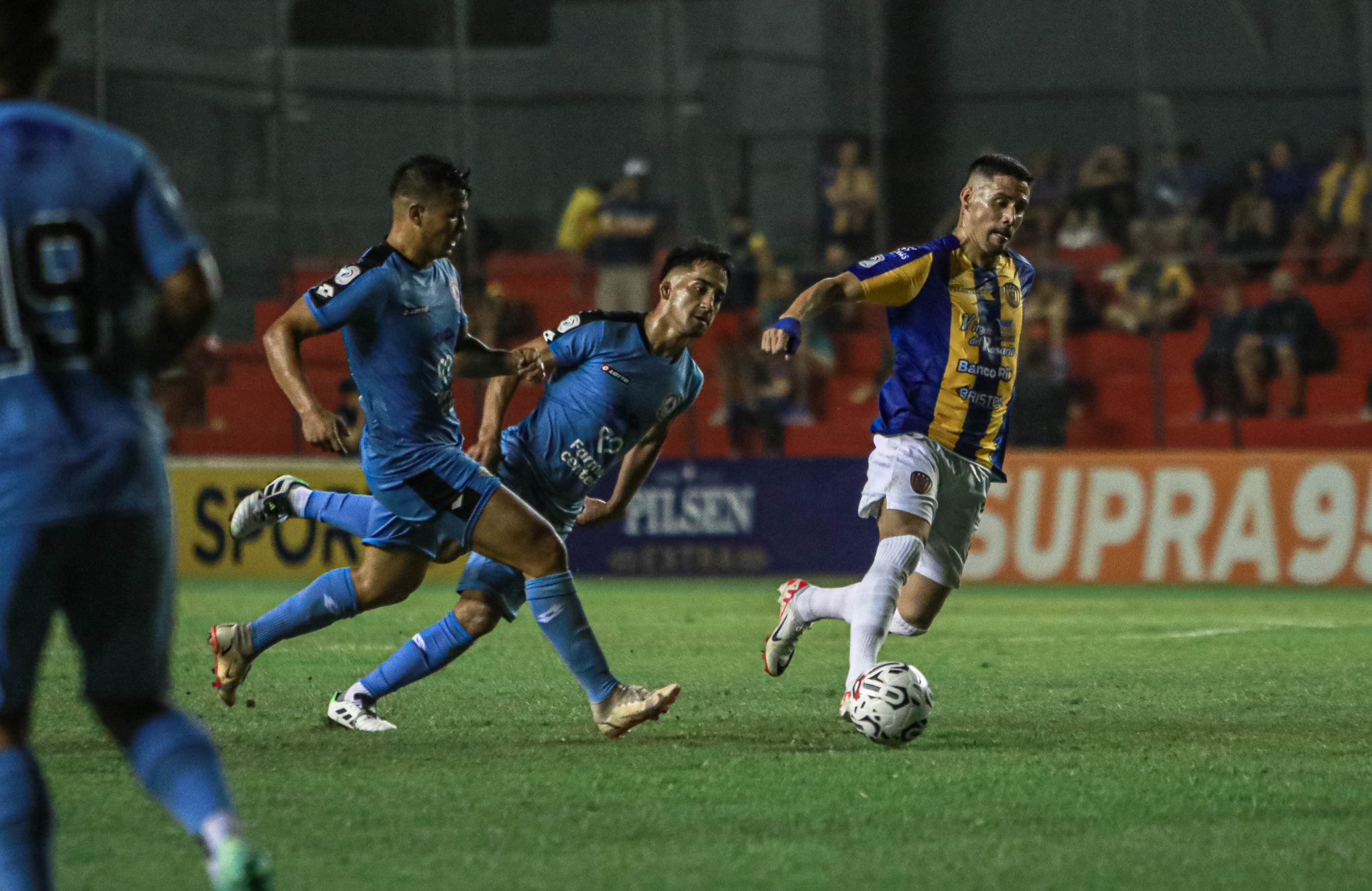 Resistencia y Luqueño empataron sin goles al término de la fecha 16