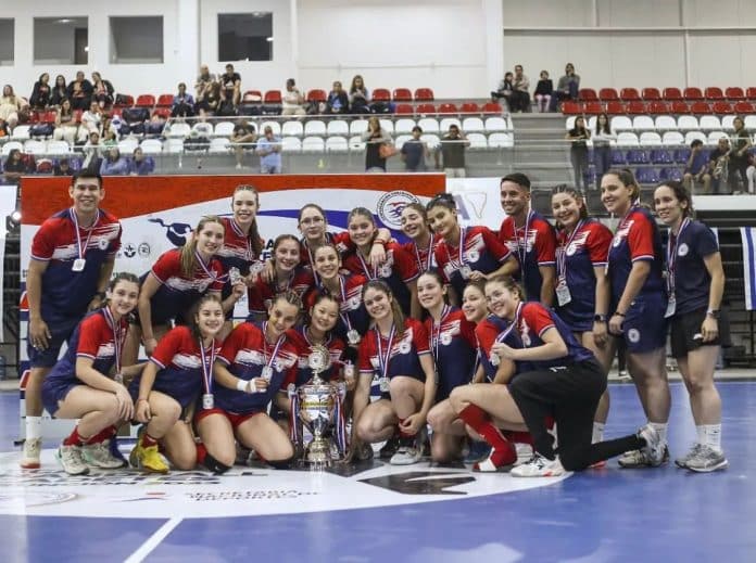 Paraguay gana medalla de plata en torneo internacional de Hándbol