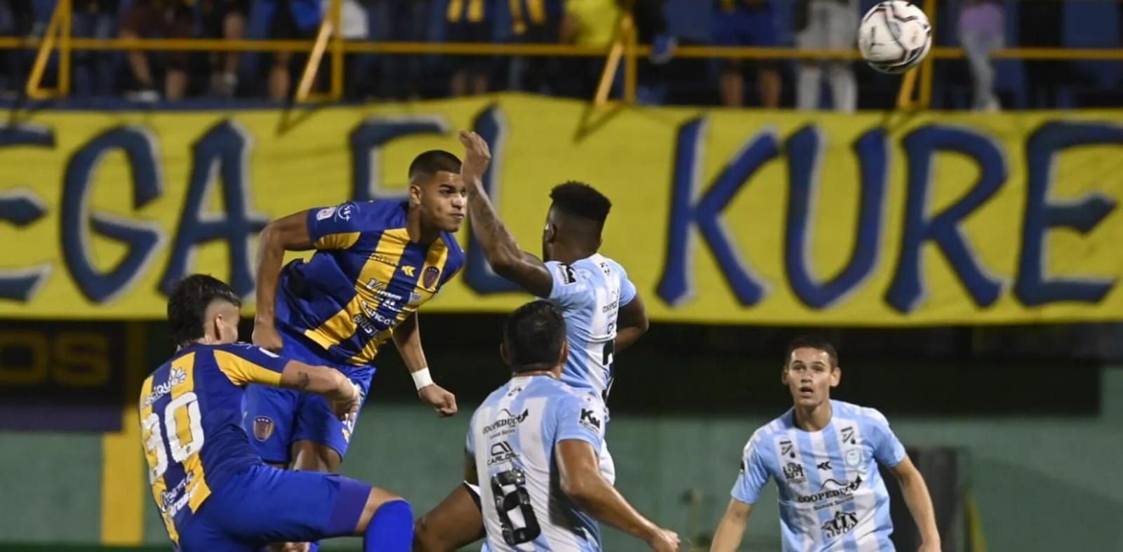 Por puntos vitales en Luque