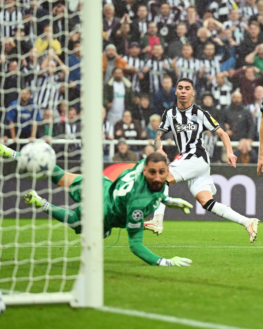 Newcastle humilla al PSG: El resultado final fue de 4 a 1, con un gol histórico de Miggy Almirón