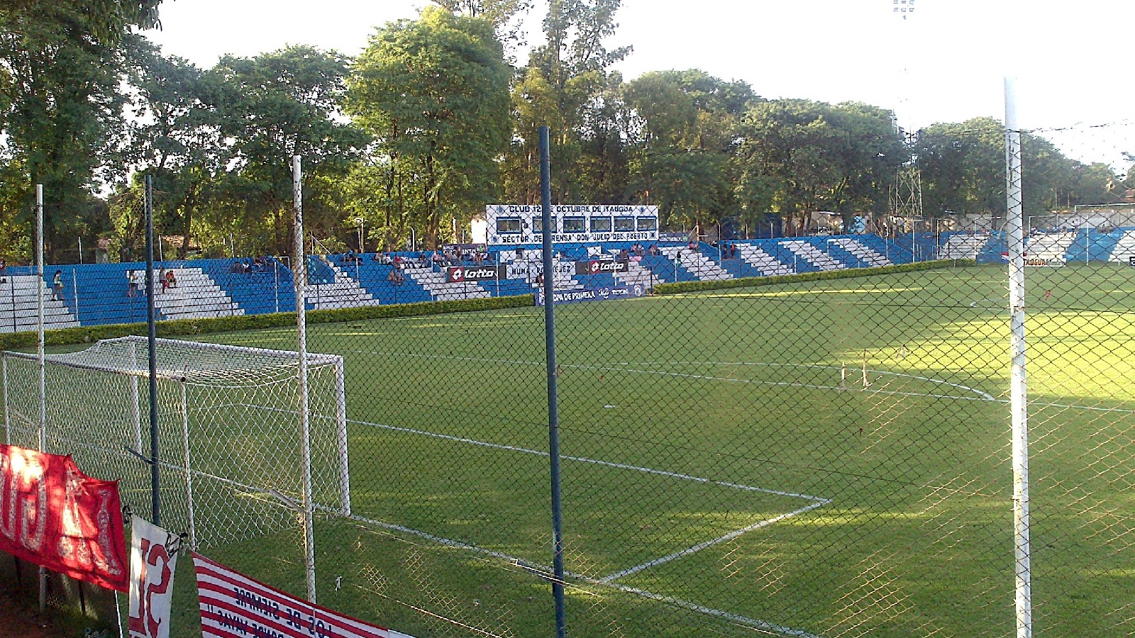 La APF sanciona al 12 de Octubre por incumplimientos de pagos y deberá jugar en la Primera C