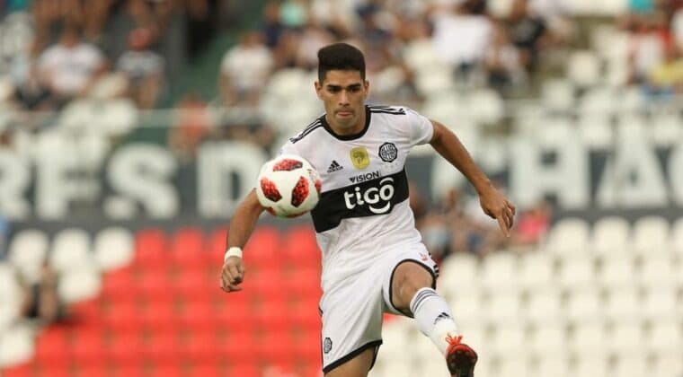¿Cuál es la gravedad de la lesión de Brian Montenegro? Por ahora más de un mes fuera de las canchas