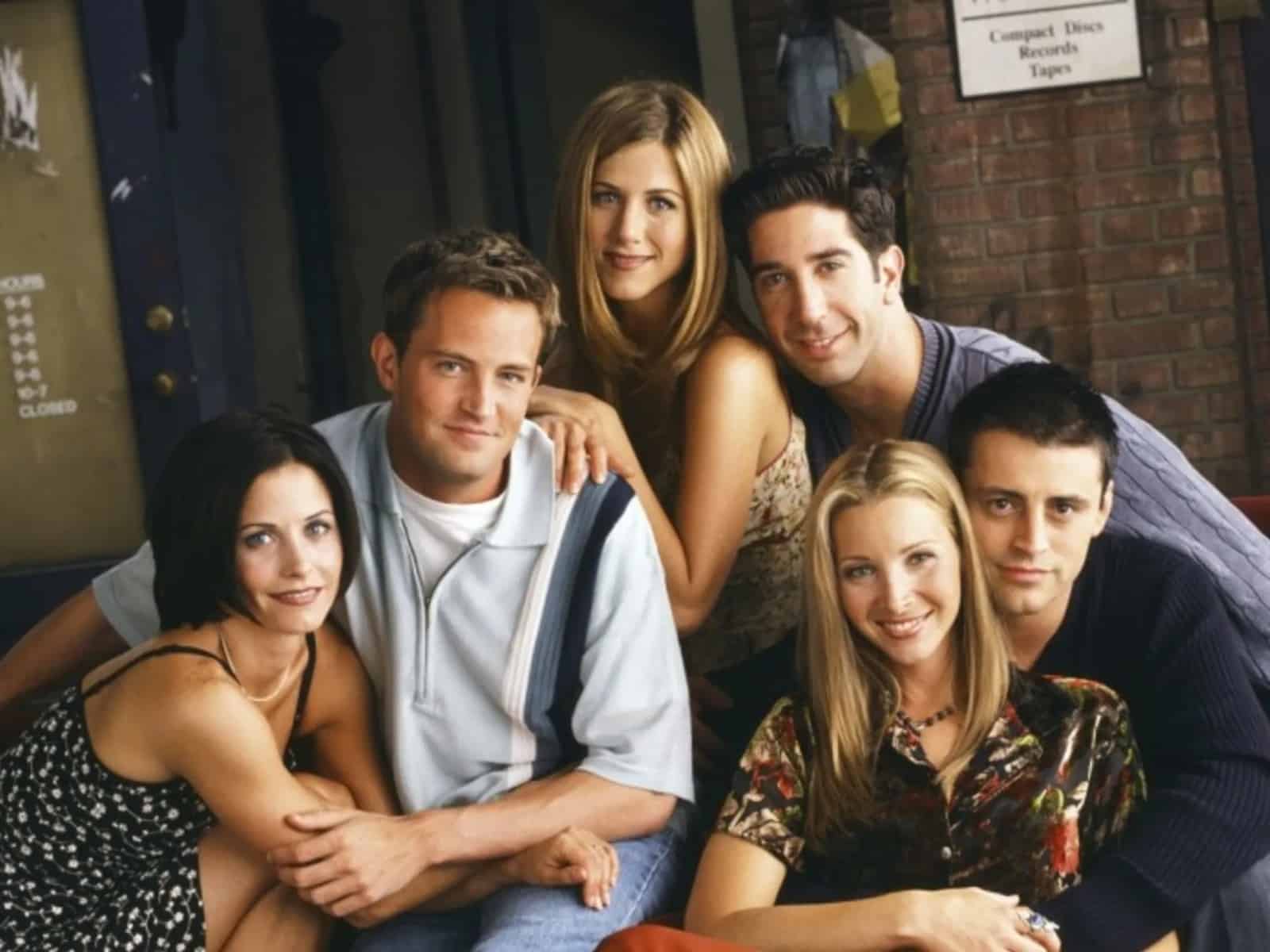 Protagonistas de «Friends» rompen silencio tras la muerte de Matthew Perry