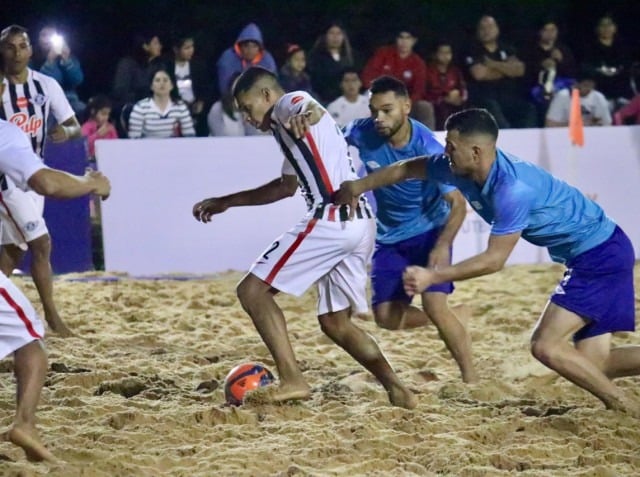 Fútbol de Playa: La etapa 3 define a los seis equipos clasificados