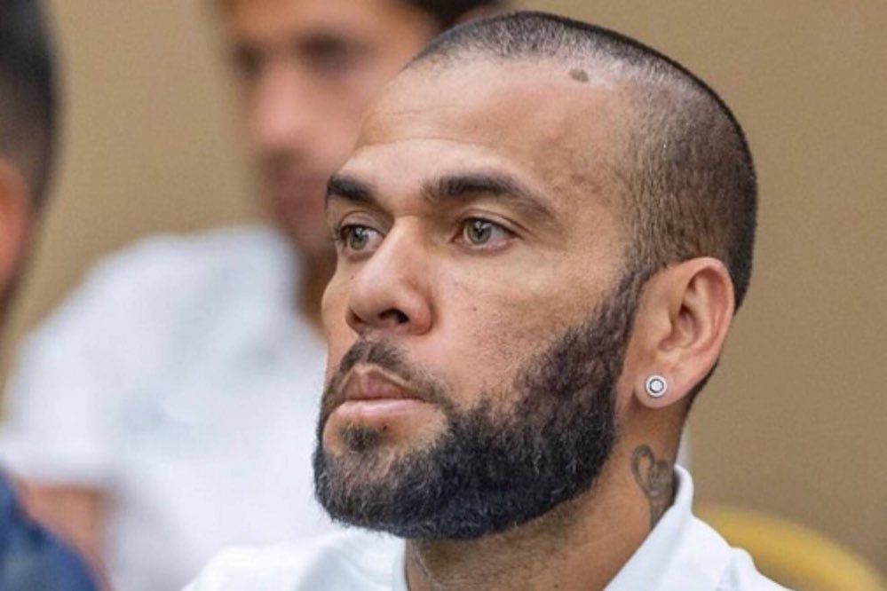 Envían a juicio a Dani Alves por la agresión sexual a una joven en una discoteca de Barcelona
