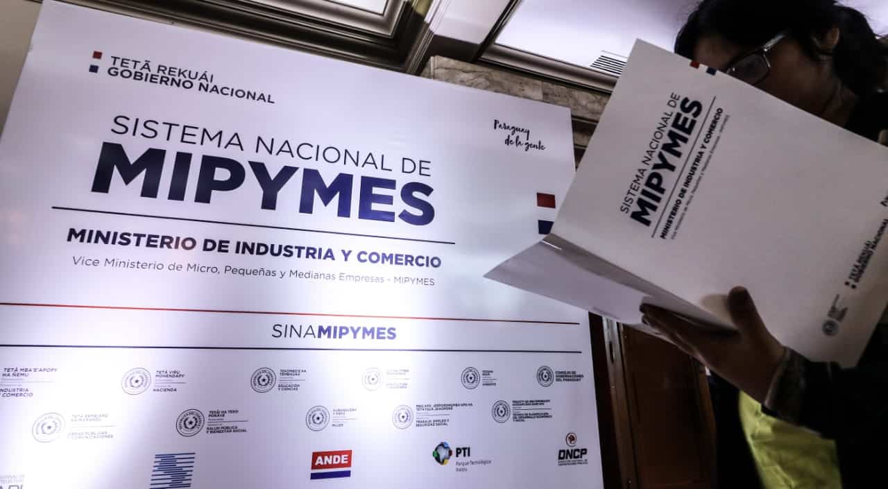 Ministra de Trabajo explica requisitos para que mipymes accedan a jubilación de IPS