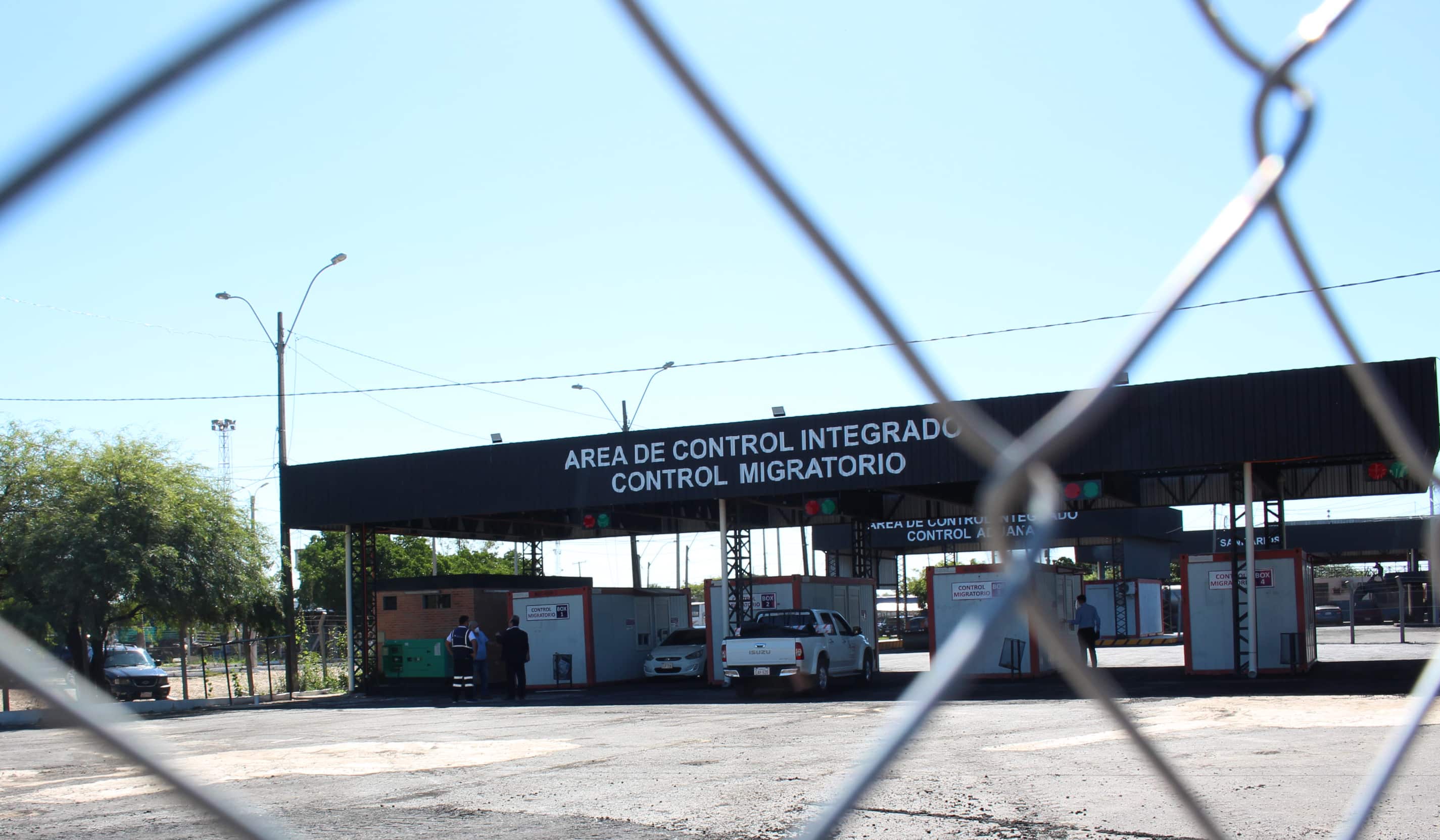 Anuncian intensa vigilancia en puestos fronterizos y aeropuertos ante amenazas en Triple Frontera