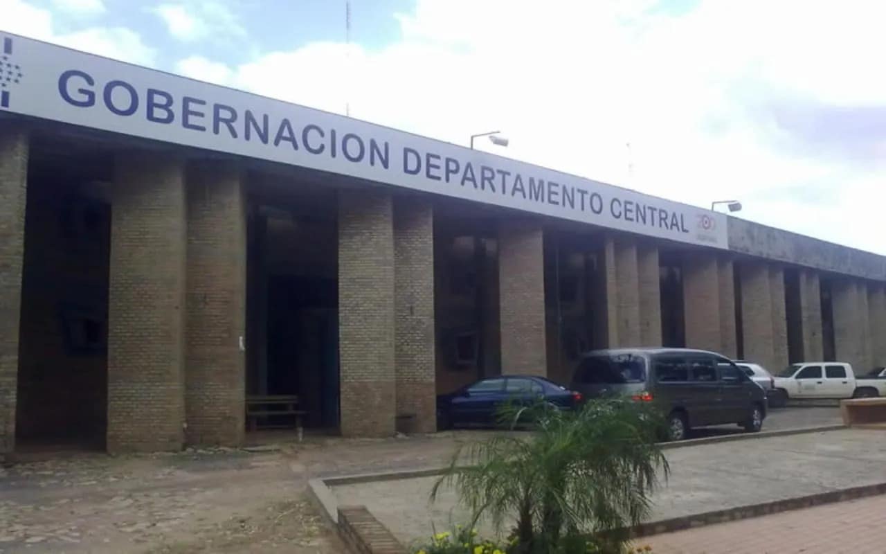 Centralizar la alimentación escolar «es un despropósito», sostiene concejal departamental