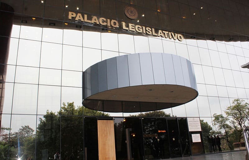 Iniciativa Popular «Chau Nepotismo» ya supera las 5.000 firmas, destaca proponente