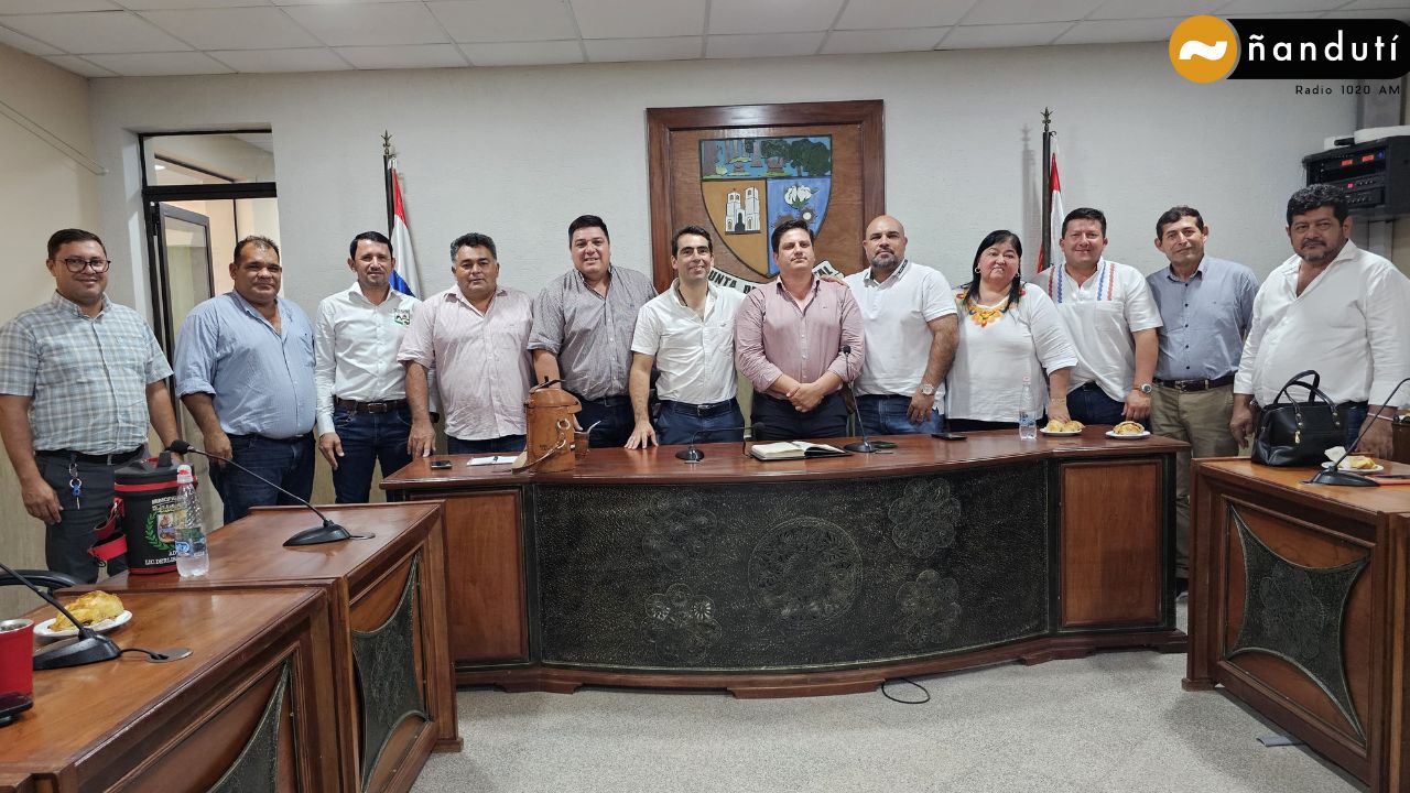 Almuerzo escolar: Intendentes del departamento de Caaguazú rechazan la centralización de fondos