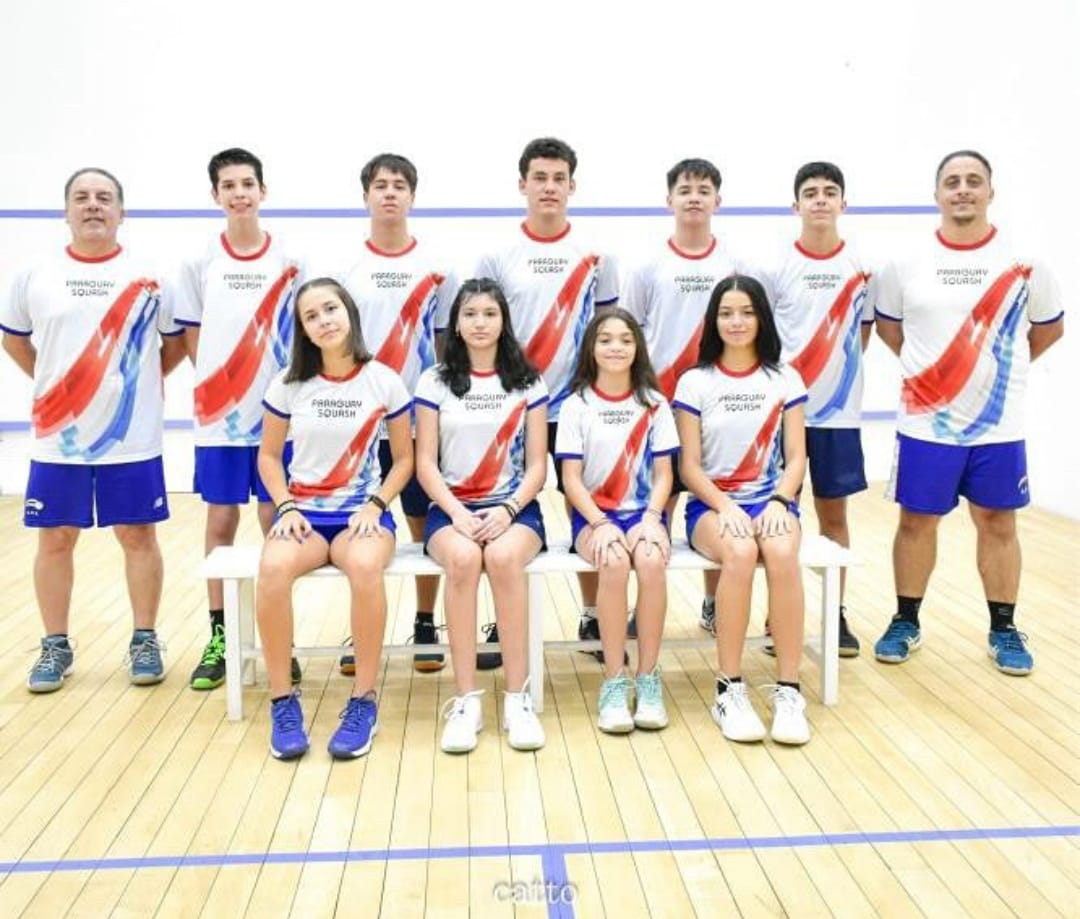 La selección nacional de squash compite en el campeonato sudamericano 2024
