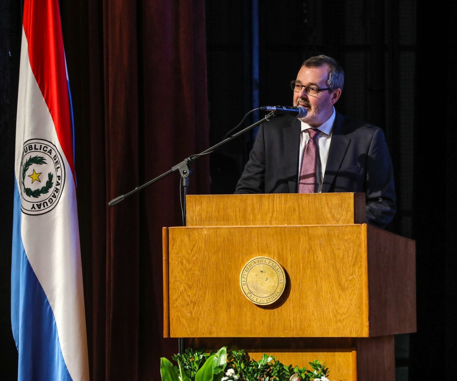 Emisión de bonos: reconocen política económica saludable y credibilidad monetaria del país