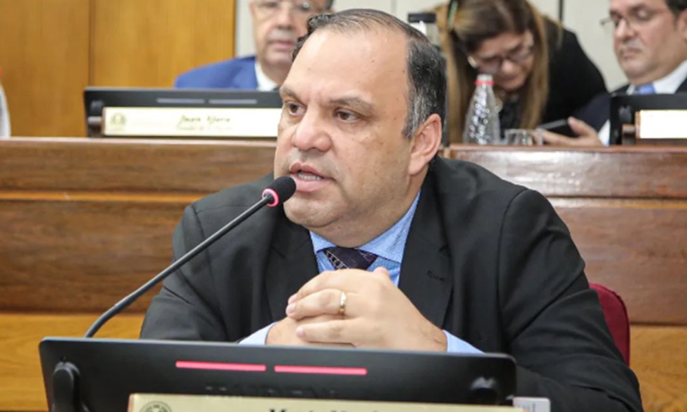 Mario Varela responde a Celeste Amarilla: «Comuniqué que iba acompañar al presidente en Caaguazú»