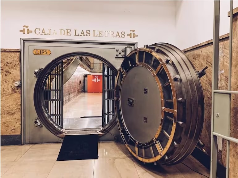 Objetos de Augusto Roa Bastos integrará el acervo del Instituto Cervantes