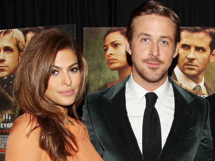 El actor Ryan Gosling decide prohibir el celular a sus hijas ¿Por qué?