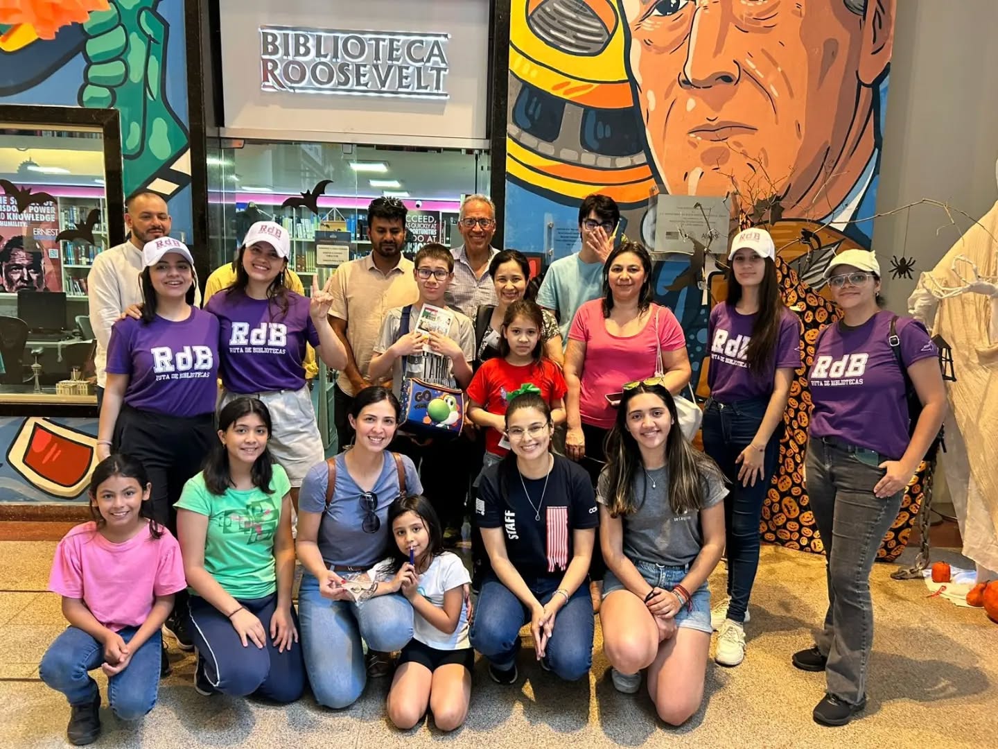 La Biblioteca Roosevelt celebra su 79° aniversario en la promoción de la lectura