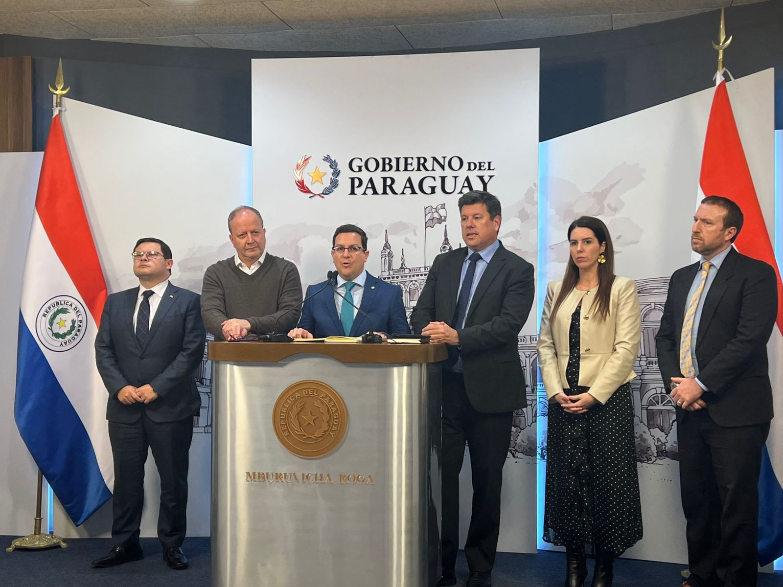 Gobierno apunta a mayor control del mercado ante suba de precios