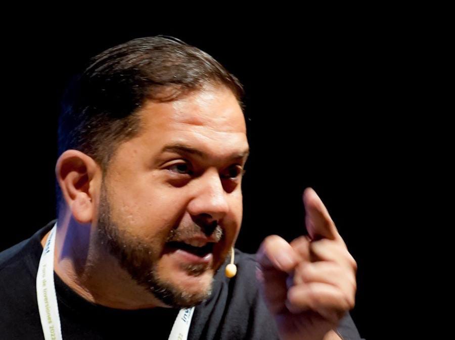 Dani Da Rosa asegura que Reguera no es oficialista