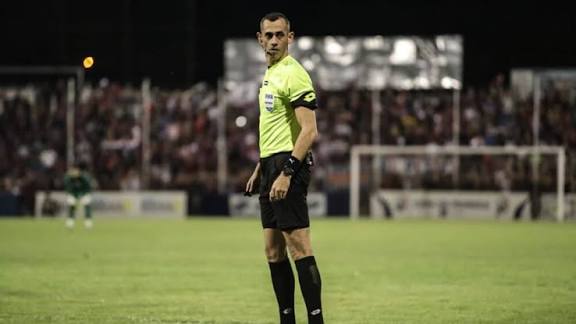 Juan Gabriel Benítez será el árbitro del clásico