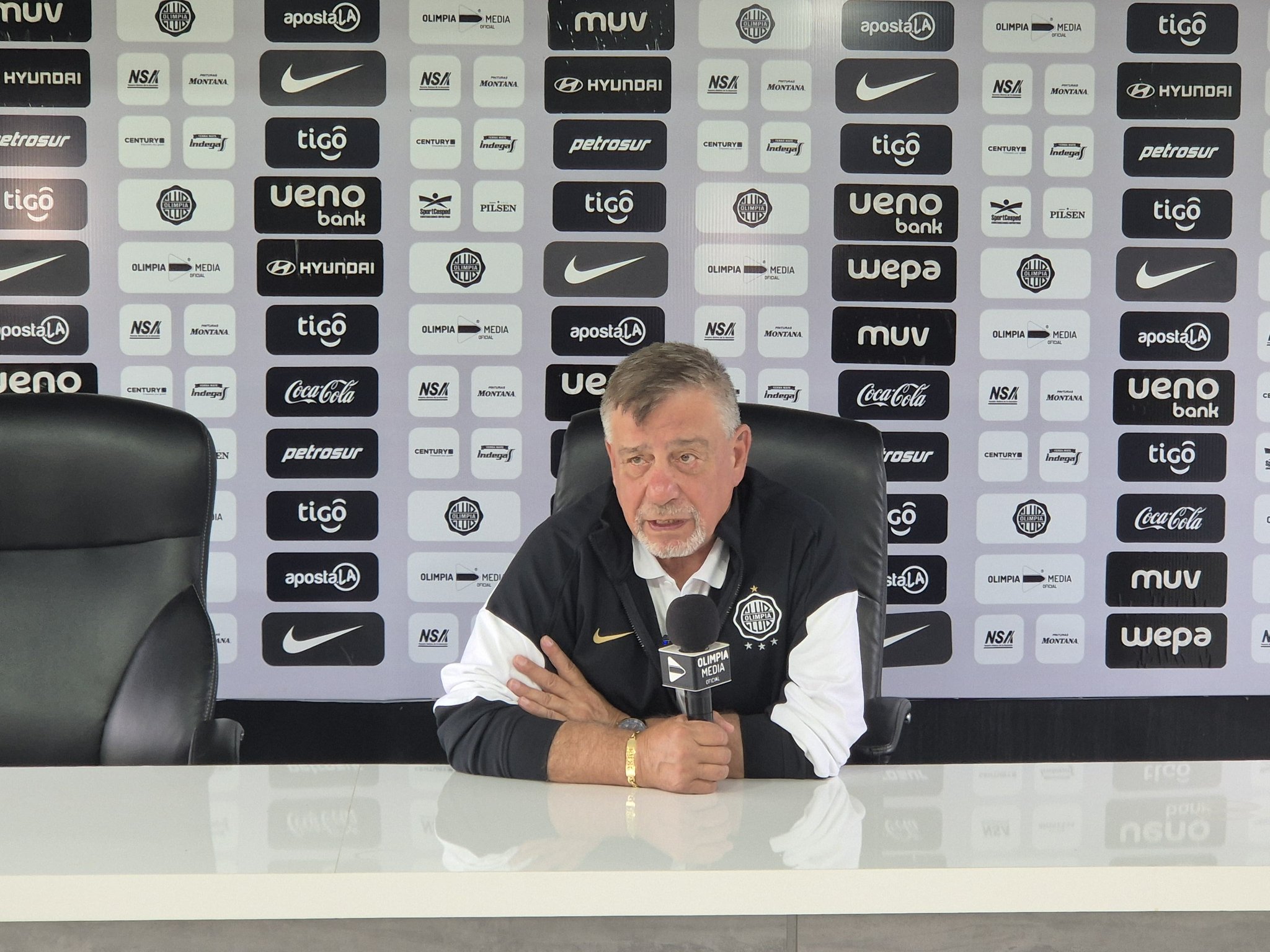 Almeida: “Jugaremos por la historia de Olimpia