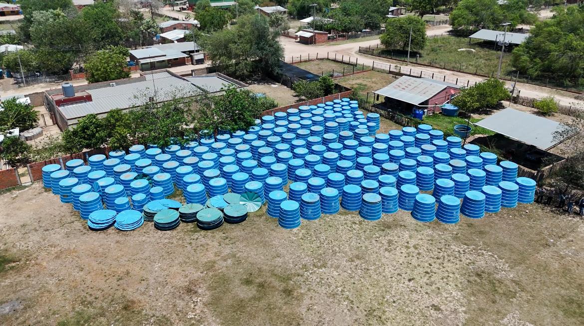 Entregan más de 300 tanques de agua en Alto Paraguay