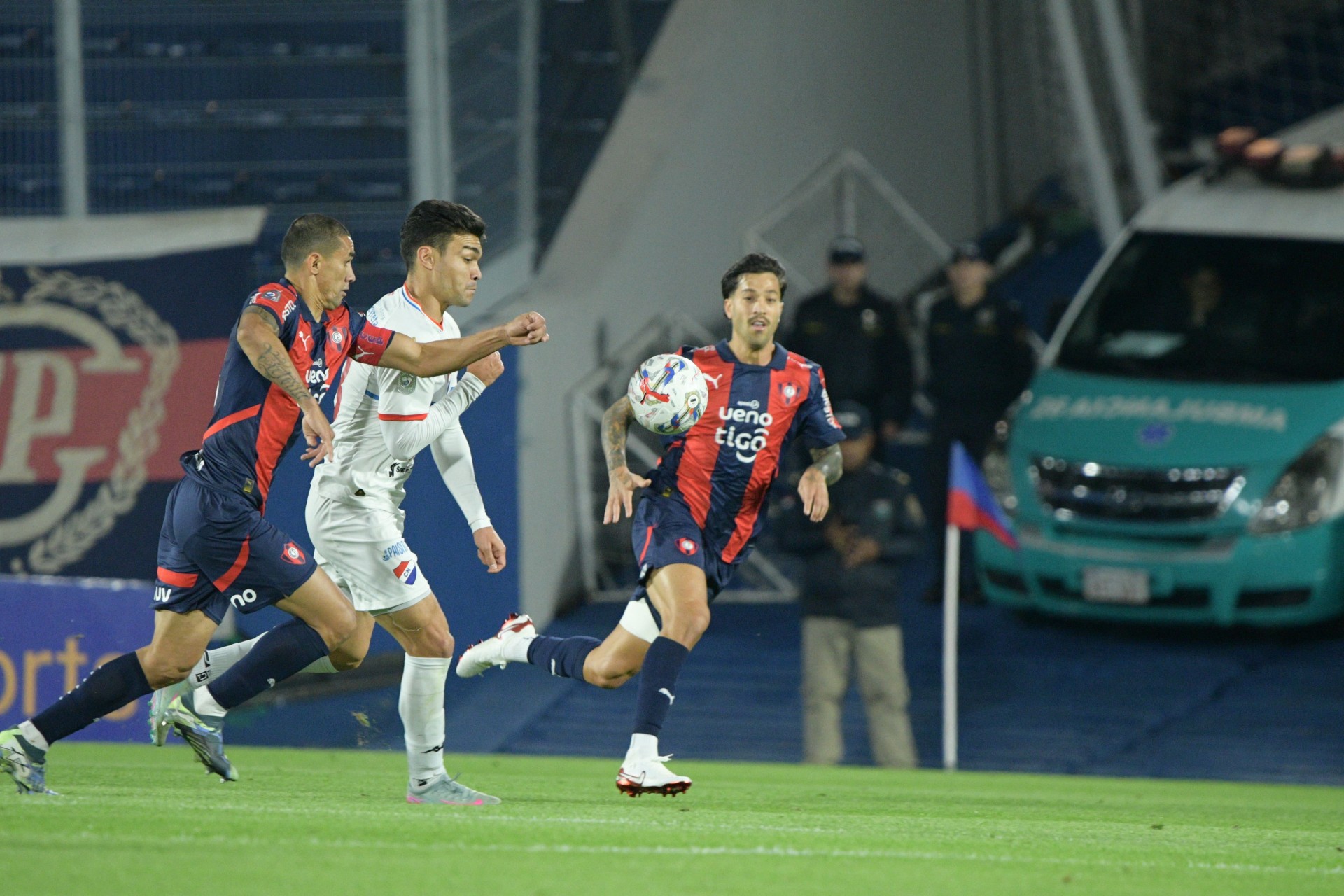 Nacional recibe a Cerro en el último partido de la fecha 18