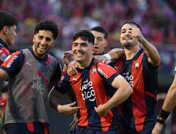 Jugadores de Cerro recibirían premio triple si ganan el clásico
