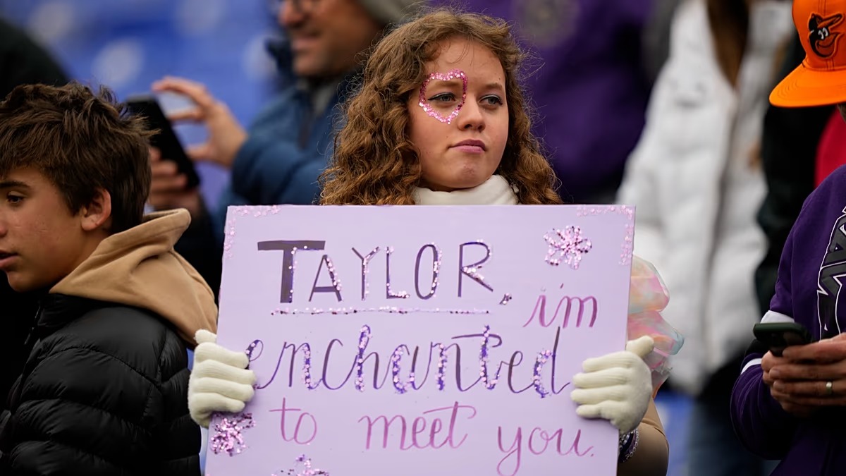 ‘Parasocial’ es la Palabra del Año 2025 por el auge de IA y los influencers
