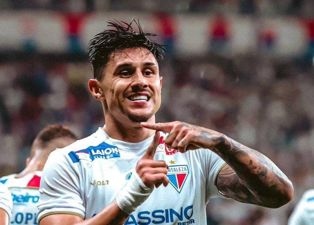 Adam Bareiro vive su mejor momento en Fortaleza