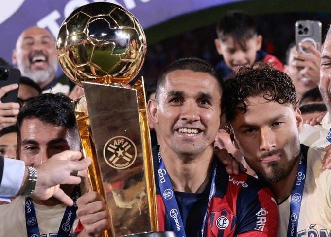 “Gran parte del mérito es del cuerpo técnico de Martínez”, asegura Gustavo Velázquez
