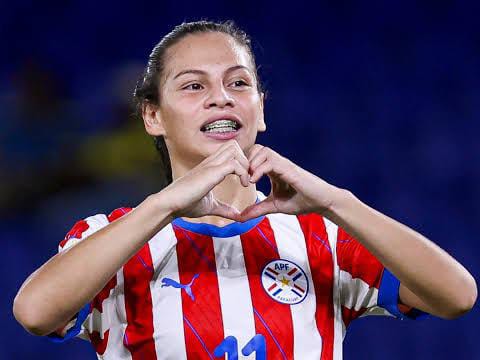 Claudia Martínez, nominada a Reina de América del fútbol femenino