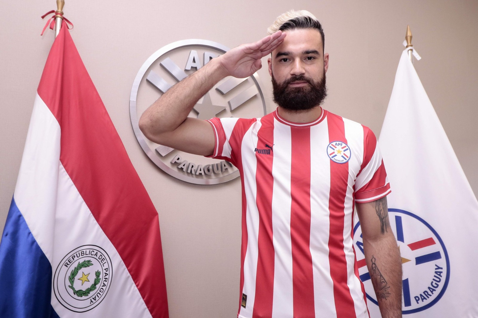 Carlos Miguel Coronel, es nuevo arquero de São Paulo FC