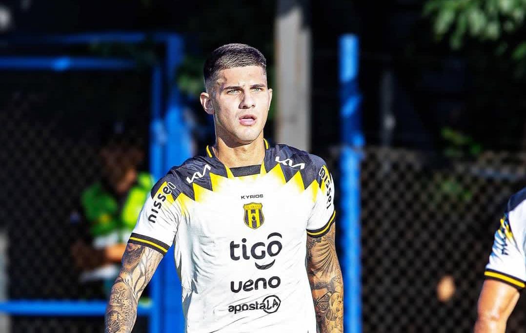 Segovia sostiene que la cancha pequeña dificultó el juego ante Trinidense