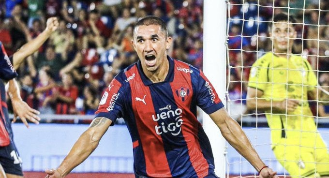 Gustavo Velázquez, en la agenda de varios clubes brasileños
