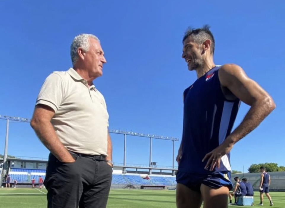 Sánchez: “Estos partidos lo motivan mucho más”, sobre Roque y el encuentro ante Olimpia