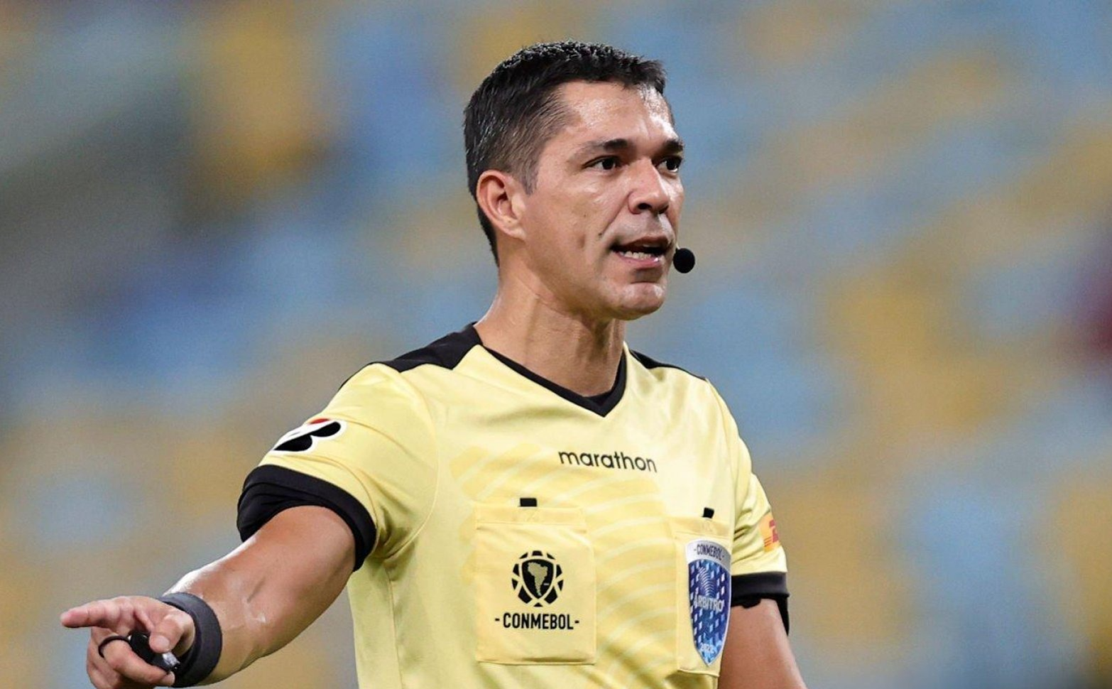 Árbitros confirmados para la Fecha 8