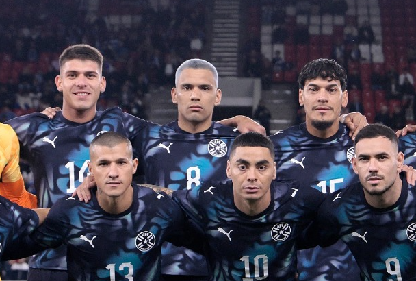 Diego Gómez festeja sus 23 años jugando por la Albirroja