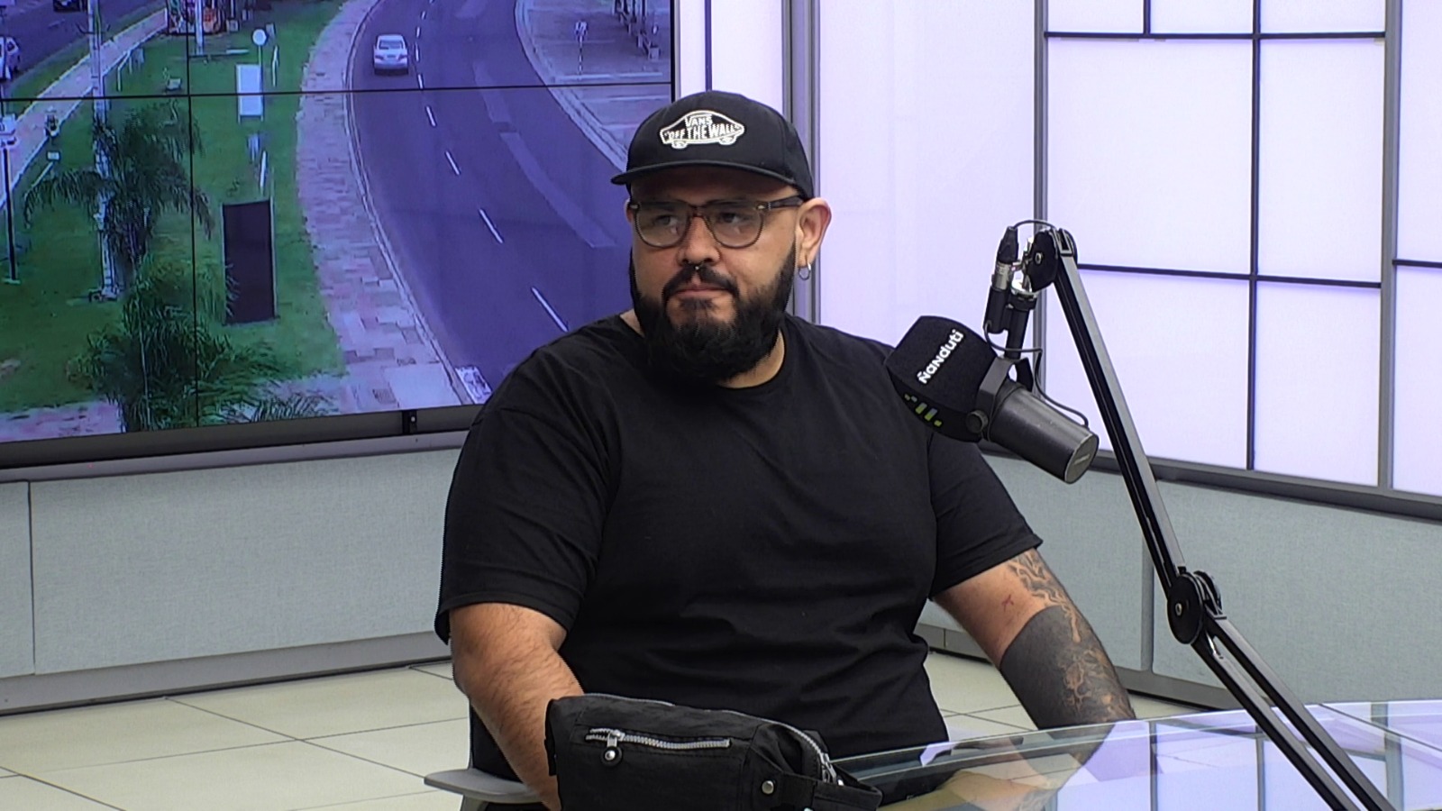 El artista plástico José Portillo presenta “Click” en la Manzana de la Rivera